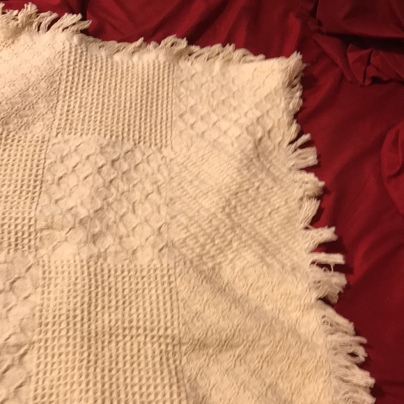 COPY - Large throw - Picture 2 of 4